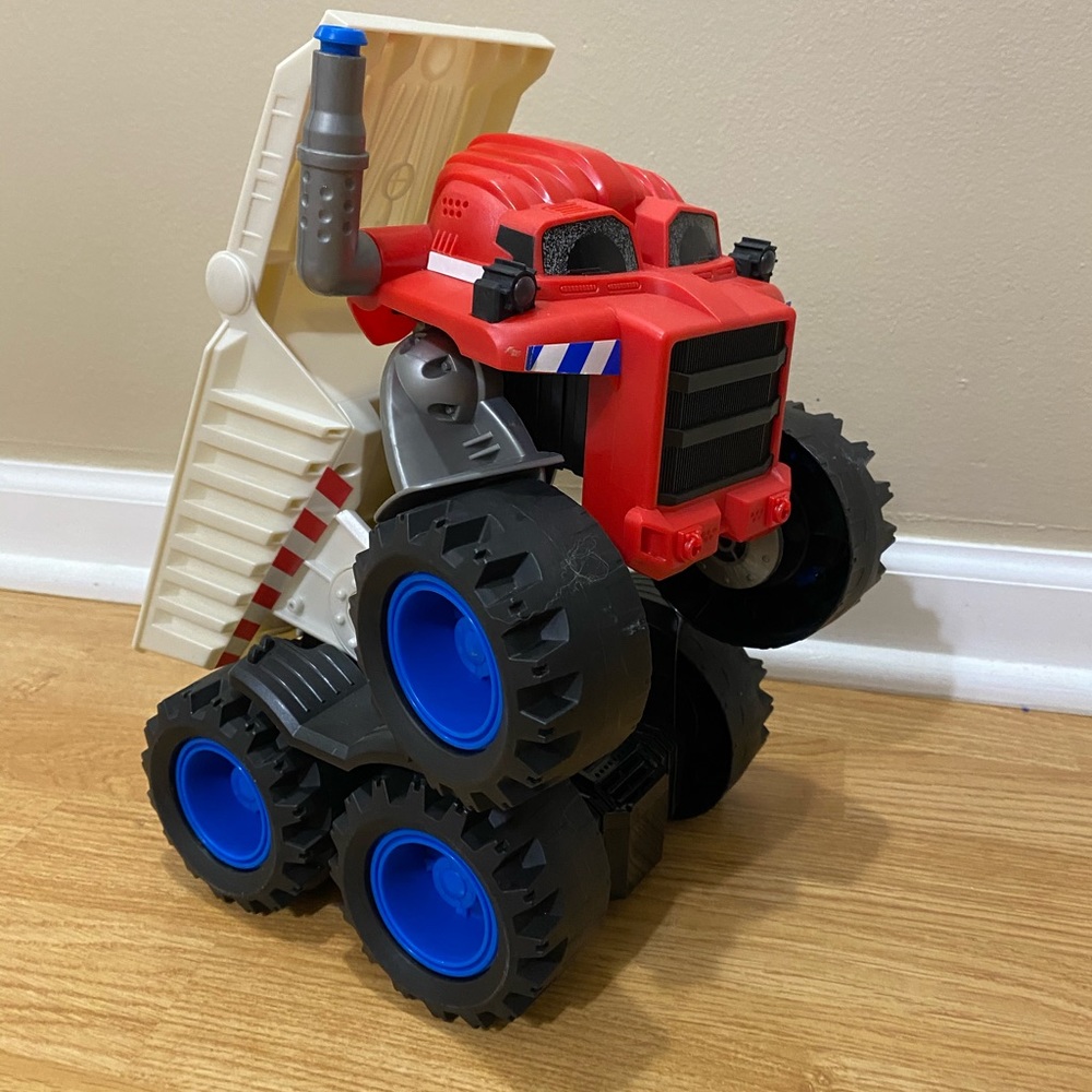 Dancing musical truck